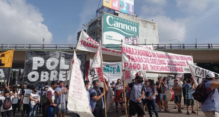 Vanesa Matrella: Exclusivo la ex empleada de Garbarino cuenta como es la situación de casi 5000 despidos