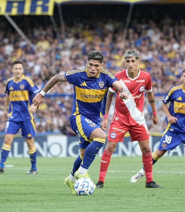 BOCA NO PUDO CON ARGENTINOS Y EMPATARON 0-0 