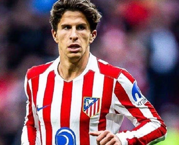 El Atlético Madrid blinda a Giuliano Simeone hasta 2030 con 500 millones de euros de cláusula