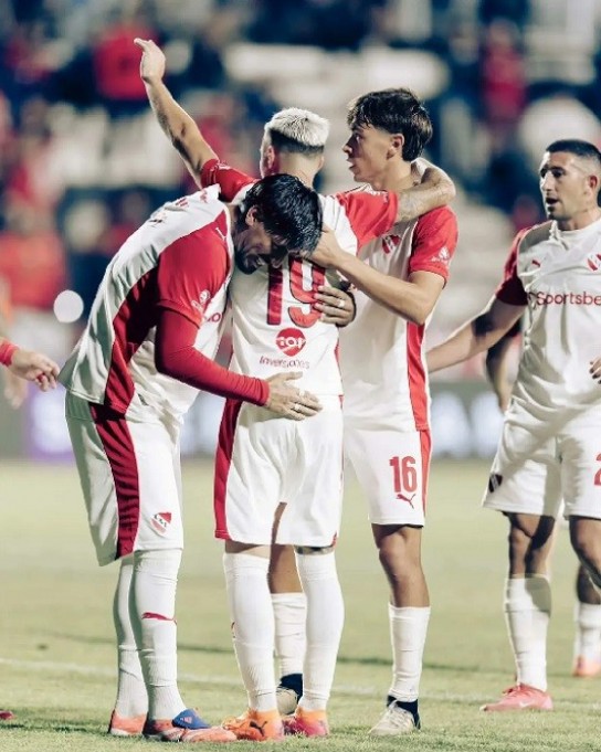 INDEPENDIENTE LO DIO VUELTA Y LE GANO A ALIANZA LIMA EN URUGUAY 