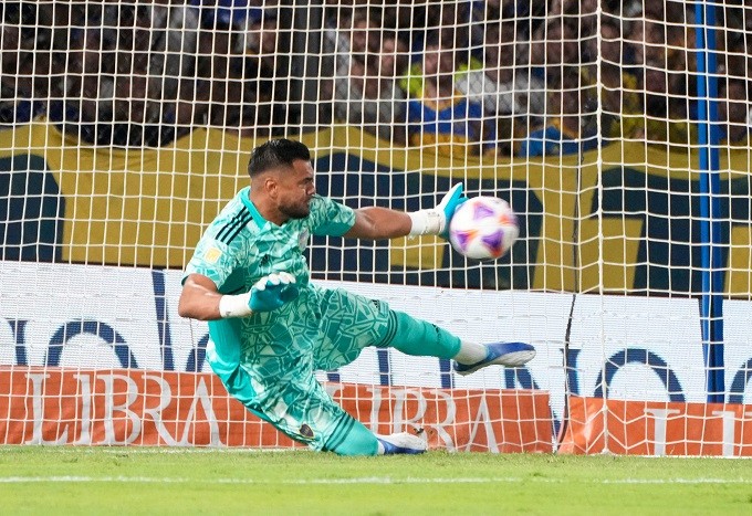 Boca con Romero como figura, solo empato 0-0 ante Central Cordoba de Santiago