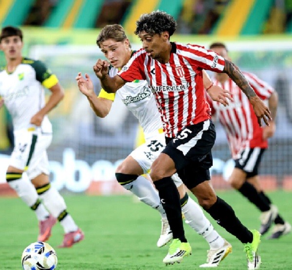 ESTUDIANTES DEJO LA PLATA Y NO PUDO CONSEGUIR EL TRIUNFO ANTE DEFENSA Y JUSTICIA