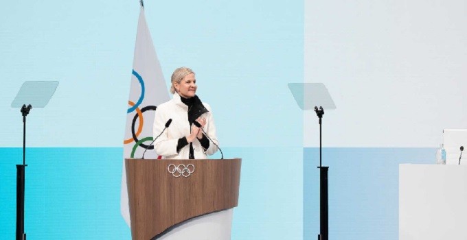 El presidente del COI, Coventry, insta al Movimiento Olímpico. Nuestro juego es el deporte