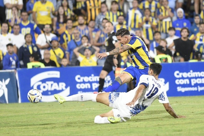 TALLERES CÓRDOBA METIO UN BATACAZO Y LE GANO A ROSARIO CENTRAL DE VISITANTE 