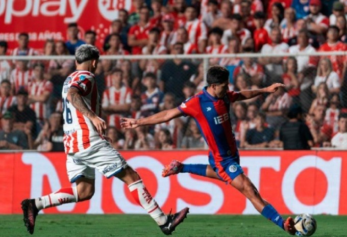 UNIÓN MEJORO PERO NO PUDO CON SAN LORENZO Y EMPATARON 0-0 