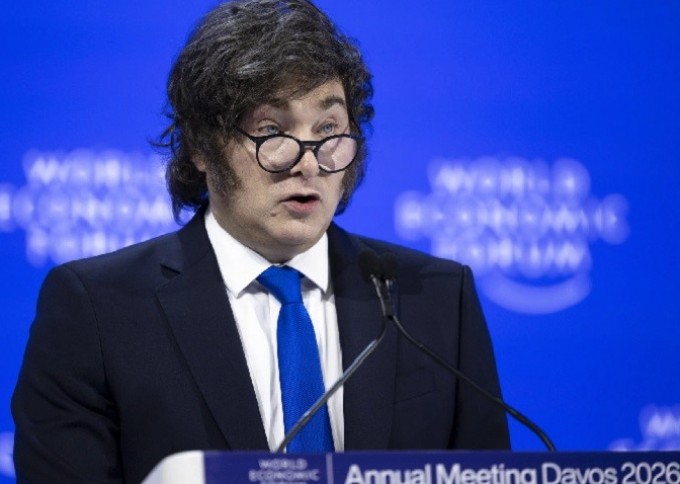 Mayor central obrera argentina se reunirá para definir huelga por reforma laboral de Milei