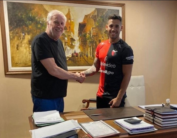 José Neris rescindió de manera ilegítima con Colón de Santa Fe y lo denunciarán en FIFA