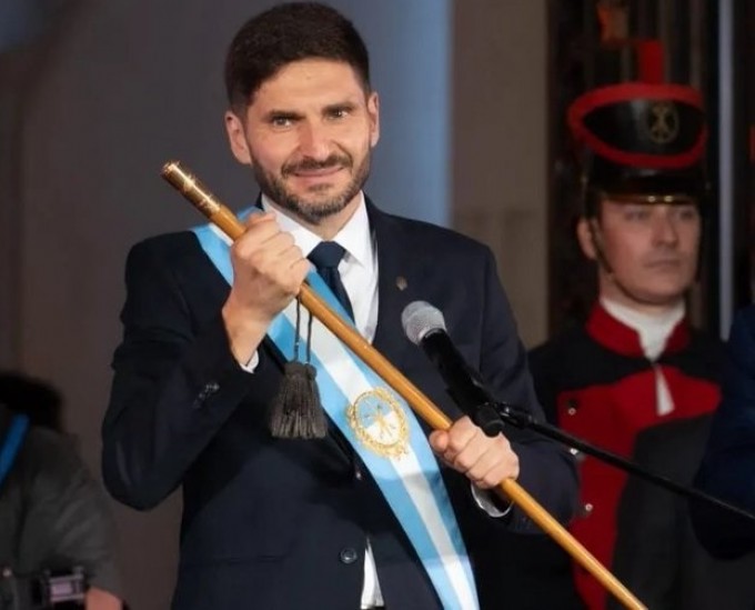 &iquest;EL SOBERBIO DE PULLARO SE PODRA HACER CARGO DE LA OPERACION DEL PADRE AXEL?