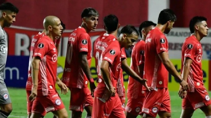 COPA LIBERTADORES: ARGENTINOS JUNIORS PRACTICAMENTE,  QUEDO ELIMINADO ANTES DE EMPEZAR POR EL BARCELONA 