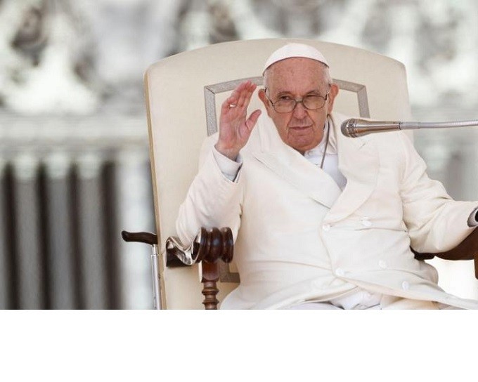 Francisco sigue resfriado pero mantiene su agenda en el Vaticano