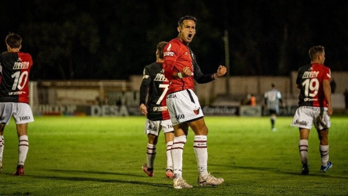 CLUB ATLETICO COLÓN NO MEJORO Y SOLO EMPATO 1-1 EN MENDOZA ANTE GIMNASIA Y ESGRIMA 