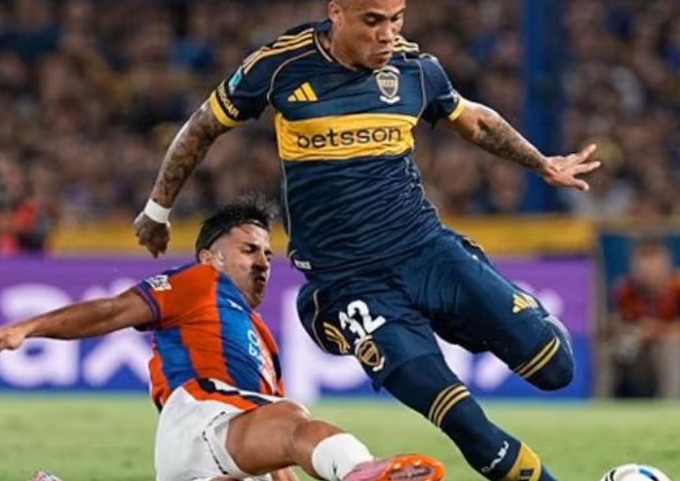 BOCA EMPATO 1-1 CON SAN LORENZO Y SE FUE SILBADO 