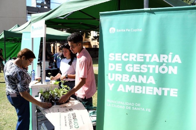 La Municipalidad Santa Fe acerc&oacute; servicios integrales y respuestas a vecinos de Las Flores
