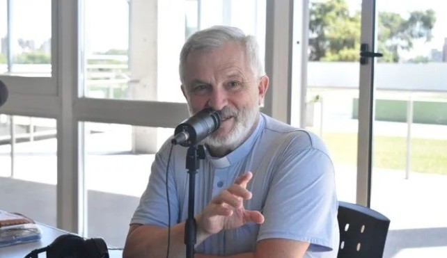 EL PADRE AXEL NOS CUENTA COMO EVOLUCIONA 