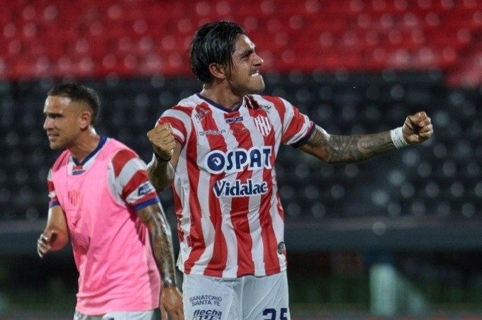  Uni&oacute;n pis&oacute; fuerte en Rosario y ya piensa en el Rojo