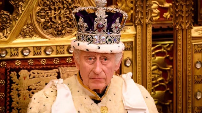 Buckingham responde a los rumores de funeral con la reaparición de Carlos III