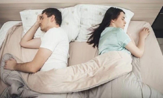 Dormir en camas separadas: por qué es tendencia