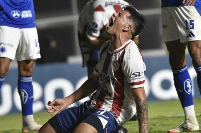CLUB ATLETICO UNIÓN TUVO UN JUSTO Y EMOCIONANTE TRIUNFO ANTE CRUZEIRO 1-0