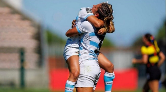 RUGBY FEMENINO LAS YAGUARATES VAN POR LA CLASIFICACIÓN 