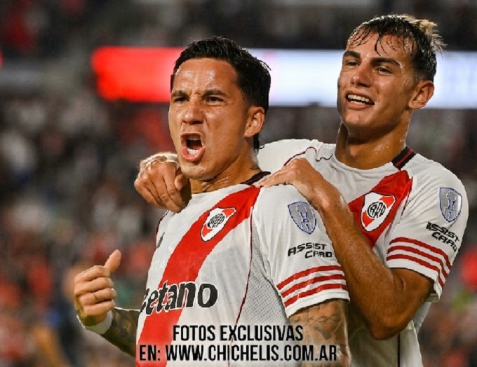 River Plate cumpli&oacute; en el Monumental y manda en el Grupo H