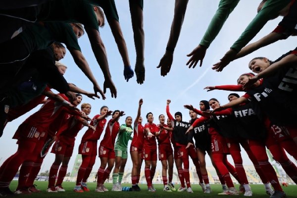 FIFA  hace posible que las mujeres afganas representen a su pa&iacute;s en partidos oficiales 