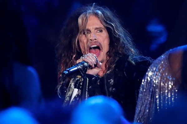 Aerosmith cancela shows de verano en Las Vegas después de que el cantante Tyler ingresa a rehabilitación