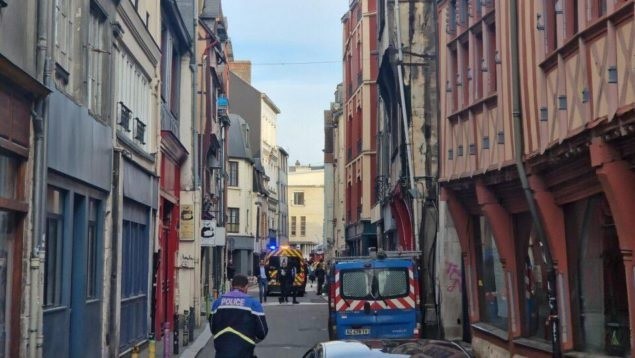 La Policía francesa abate a un hombre armado que quería prender fuego a una sinagoga