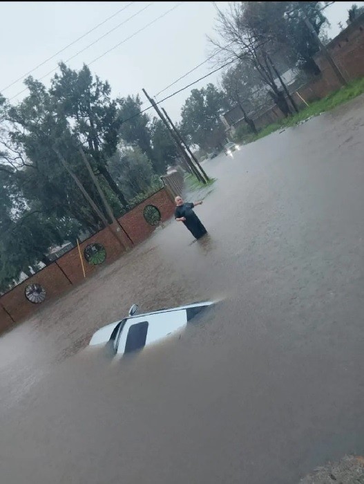 Alerta roja por lluvias en Zárate: más de 260 mm de agua y evacuaciones en la región