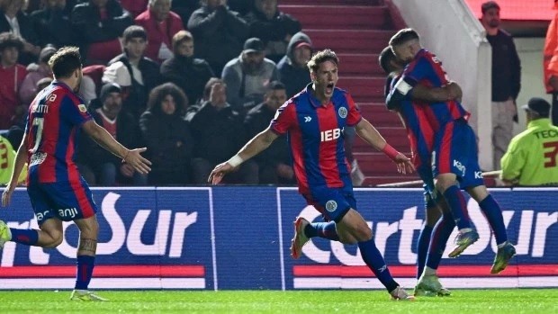 SAN LORENZO DIO OTRO GRAN PASO Y ELIMINO A ARGENTINOS POR PENALES 