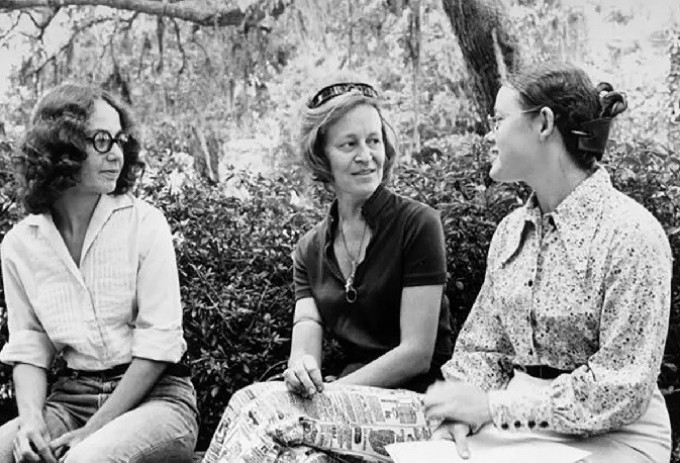 UNA MAESTRA DONO A SUS ALUMNOS LOS AHORROS DE TODO SU VIDA