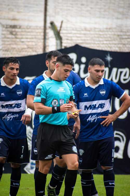 MIGUEL MESQUIDA: SUE&Ntilde;O CON DIRIGIR EN LA LIGA PROFESIONAL 