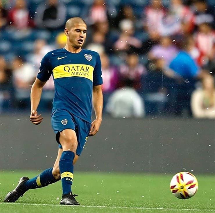 Se fue de Boca con polémica y dos años después su club europeo lo dejará libre