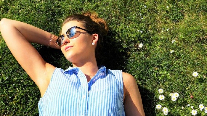 Sol y felicidad: cuántos minutos debes tomar el sol al día para reducir el estrés de inmediato