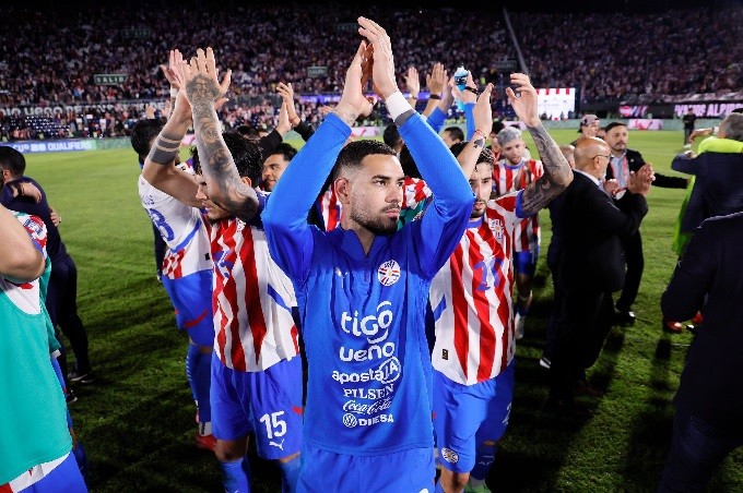 ¿BIELSA AL BORDE DEL FINAL CON URUGUAY?, PERDIO 2-0 CON PARAGUAY