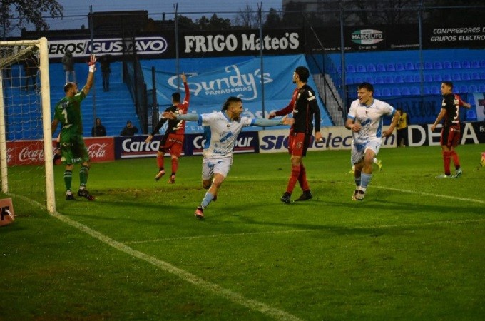 CLUB ATLETICO COLÓN: LA CAÍDA PARECE NO TENER FIN PERDIO 2-1 CON TEMPERLEY PODRIA HABER NOVEDADES