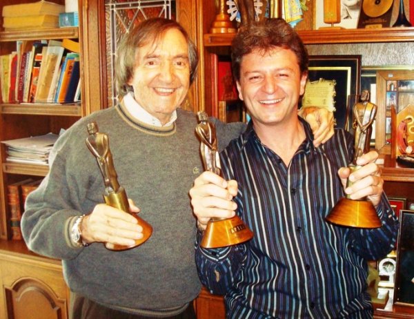 El Guardi&aacute;n de la Memoria de Carlitos Bal&aacute;: El Hombre que Convirti&oacute; su Fanatismo en Legado