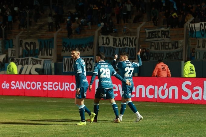 COPA ARGENTINA: RACING EN MEDIO DE LA POLEMICA CON MAXI SALAS LE GANO A SAN MARTIN SAN JUAN 