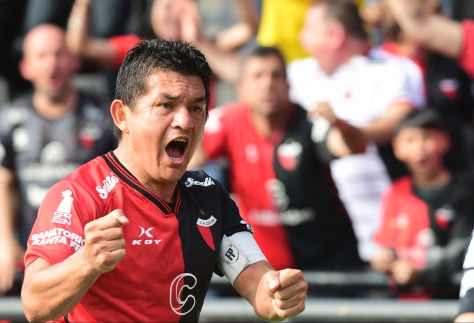 Y UN DÍA VOLVIO A GANAR EL CLUB ATLETICO COLÓN, GRACIAS A LA PULGA 