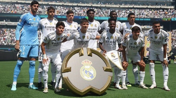 Los fichajes y cambios del Real Madrid para la temporada 2025/2026: quién llegó y quién se fue