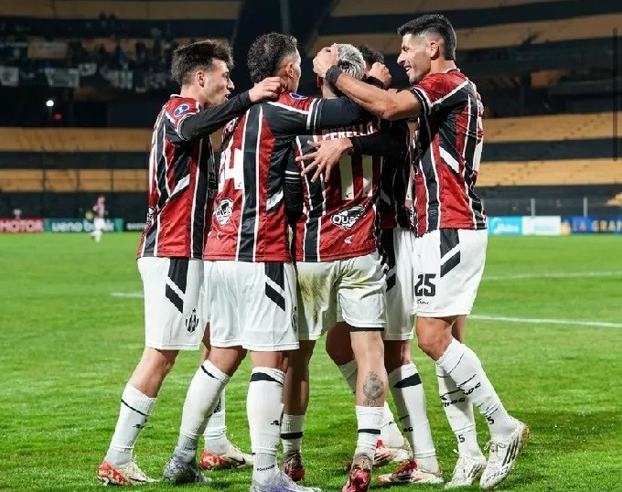 Copa Sudamericana Central Cordoba santiago del estero ya esta en octavos de final 