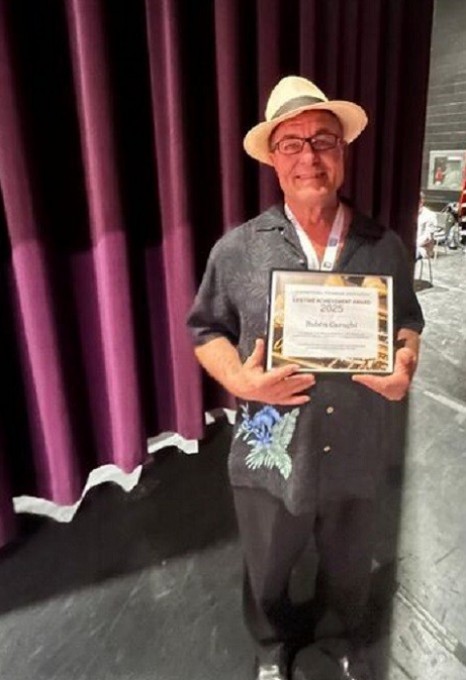 Rubén Carughi: Fue premiado en Canada y hablamos en exclusiva de toda su vida