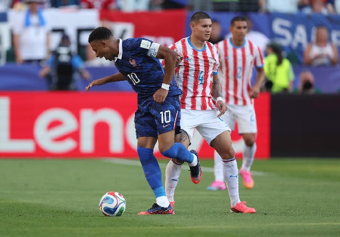 El soberbio pase de Francia a cuartos: Mbapp&eacute; en el ojo de la tormenta 