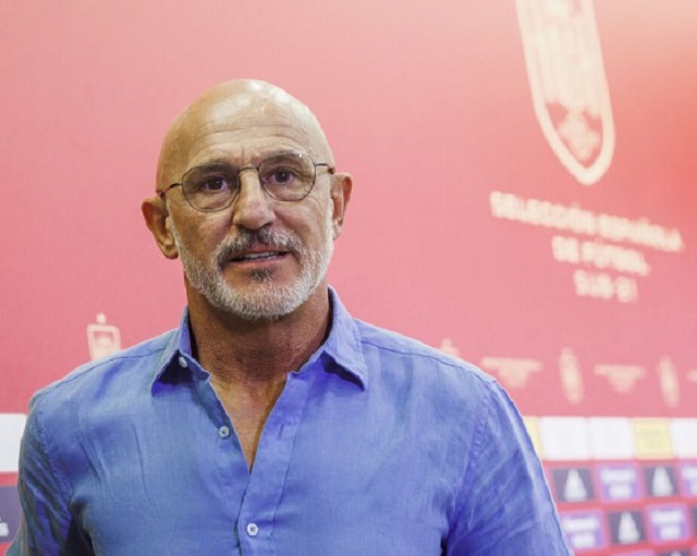 El sentido mensaje de Luis De La Fuente, DT de Espa&ntilde;a, a Scaloni: Tiene que estar muy feliz