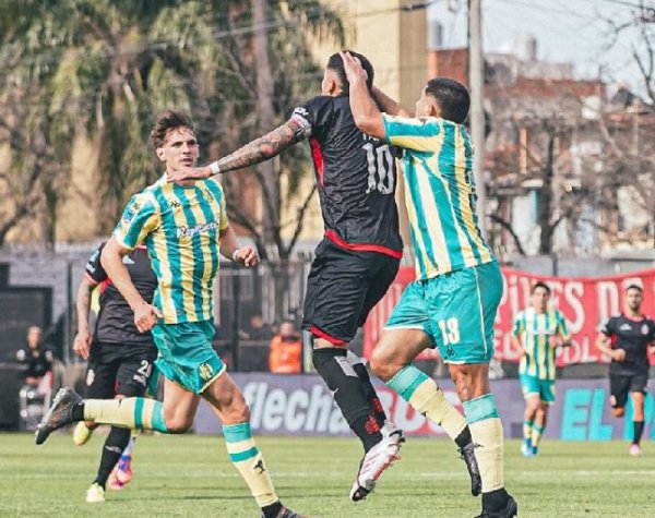 Barracas con un golazo de Tom&aacute;s Porra, super&oacute; 1-0 a Aldosivi, y es puntero del Torneo Clausura de la liga profesional 