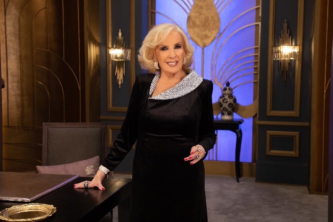MIRTHA LEGRAND SE ARREPINTIO QUE LE DIJO CORNUDO A NICO VAZQUEZ 