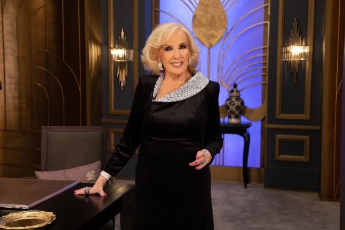 MIRTHA LEGRAND SE ARREPINTIO QUE LE DIJO CORNUDO A NICO VAZQUEZ