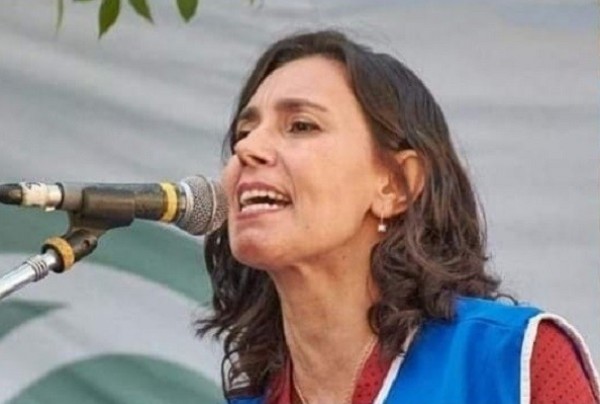 MARIA JOSE MARANO: DE AMSAFE EL GOBIERNO DE PULLARO JUEGA CON LA SALUD Y EL DINERO DE LOS DOCENTES