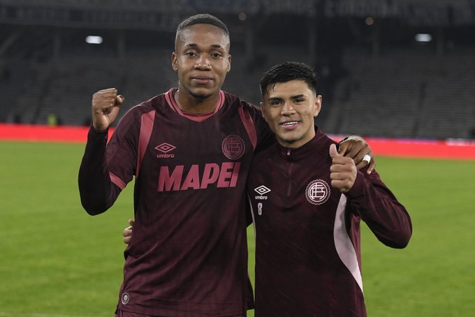 Victoria categ&oacute;rica: Lan&uacute;s gole&oacute; 3-0 a Talleres en C&oacute;rdoba y cort&oacute; su sequ&iacute;a