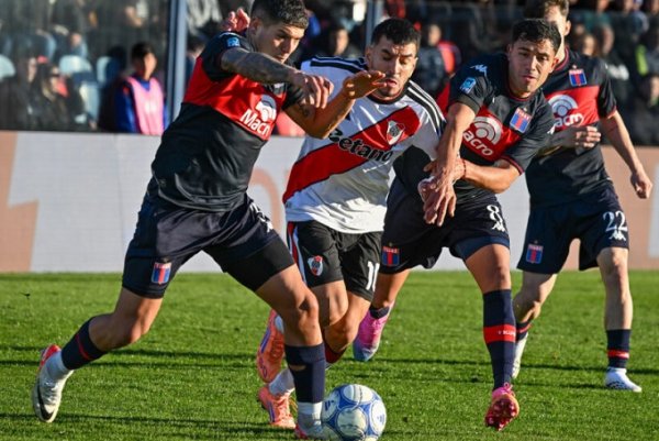 River Plate volvi&oacute; a caer, lleg&oacute; a seis derrotas en fila y Coudet en la cuerda floja