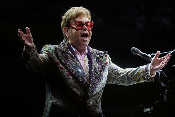 Elton John actuará este viernes en la Casa Blanca